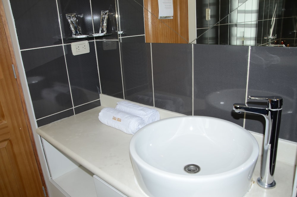 Hoteles Casa Real 32/36