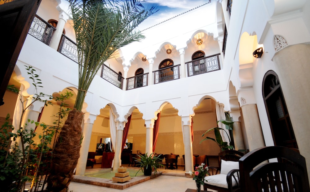 Riad Elias 5/72