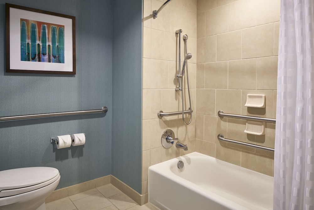 Hyatt Place Richmond Airport 9/65