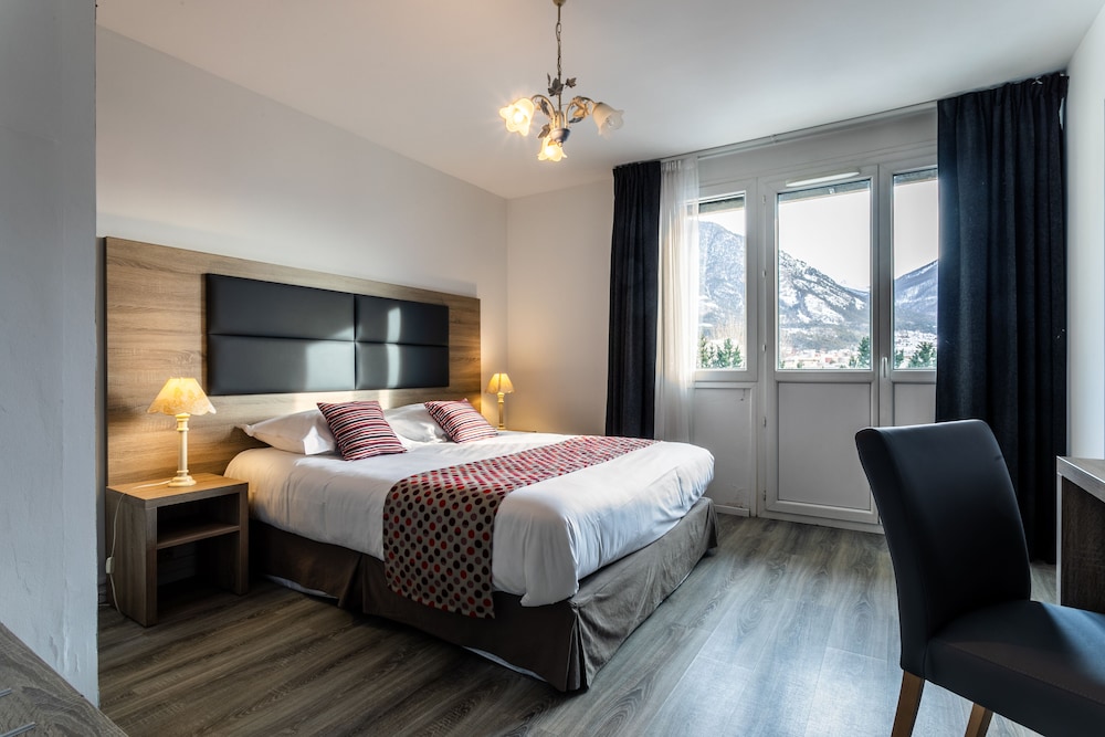 Hotel Vauban Briancon 15/50