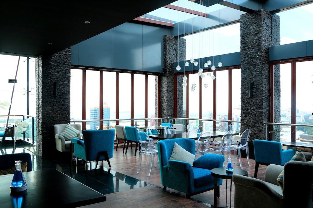 MELIA MAKASSAR 41/73