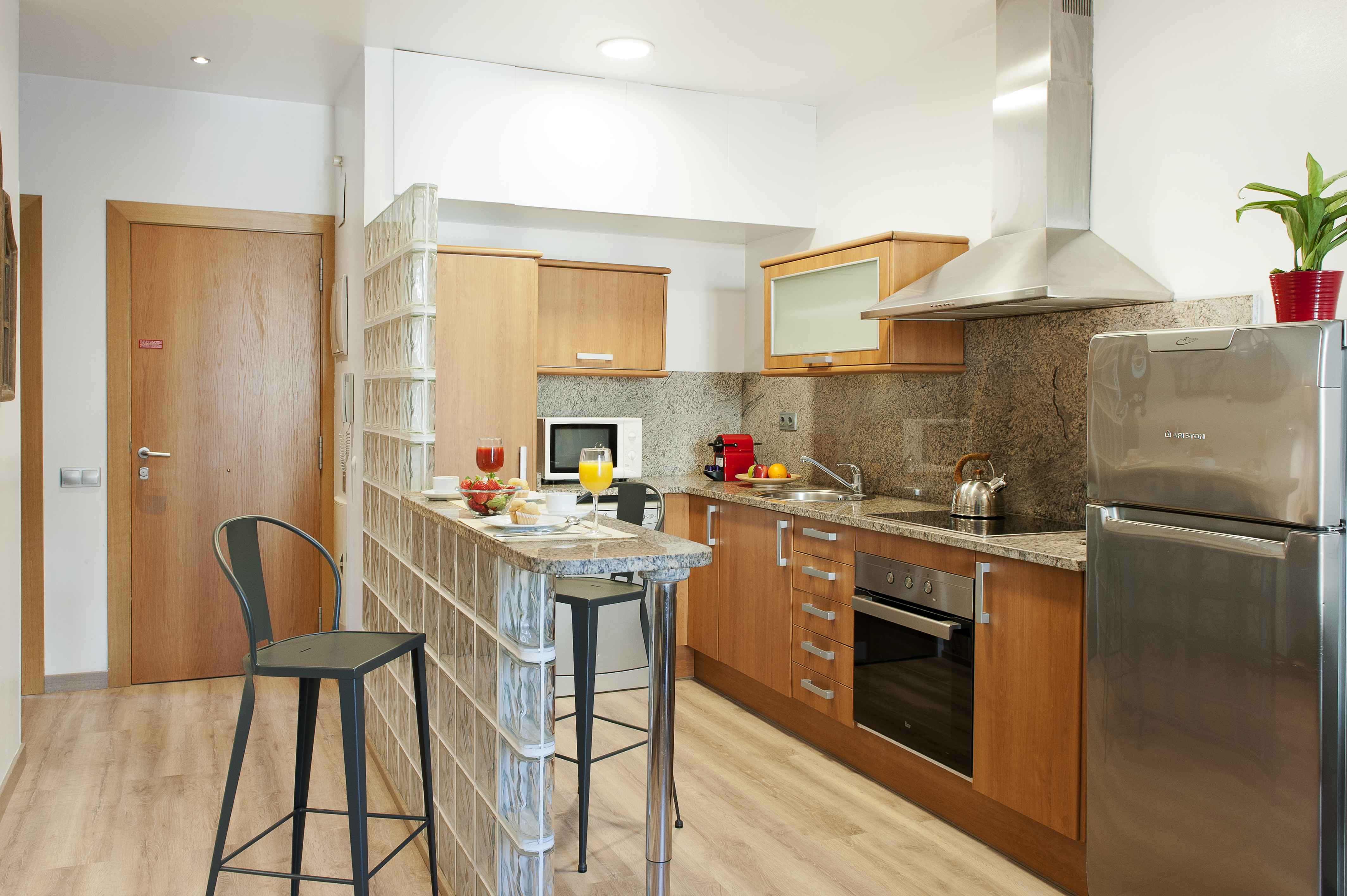 Mh Apartments S Familia 29/34