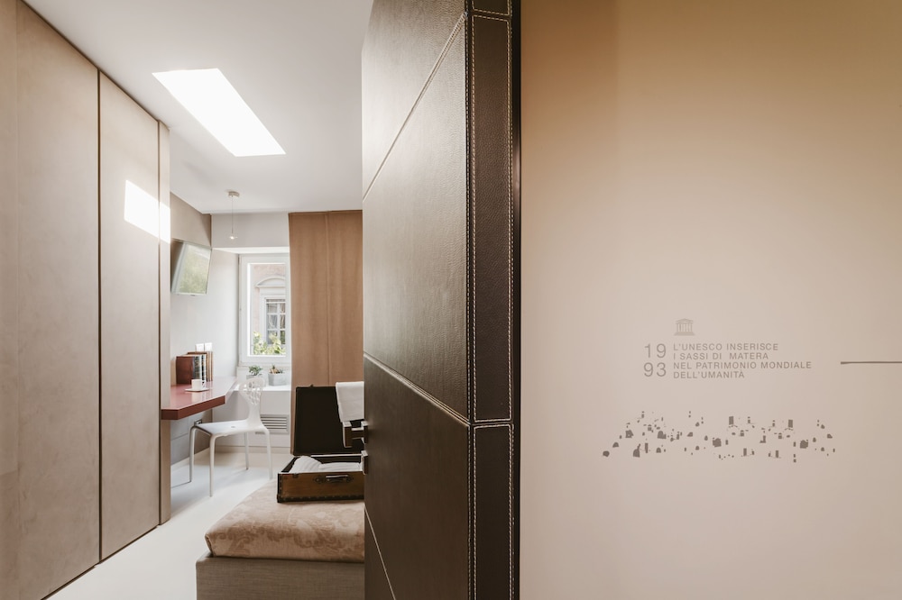 Residenza Del Monaco Bianco 27/50