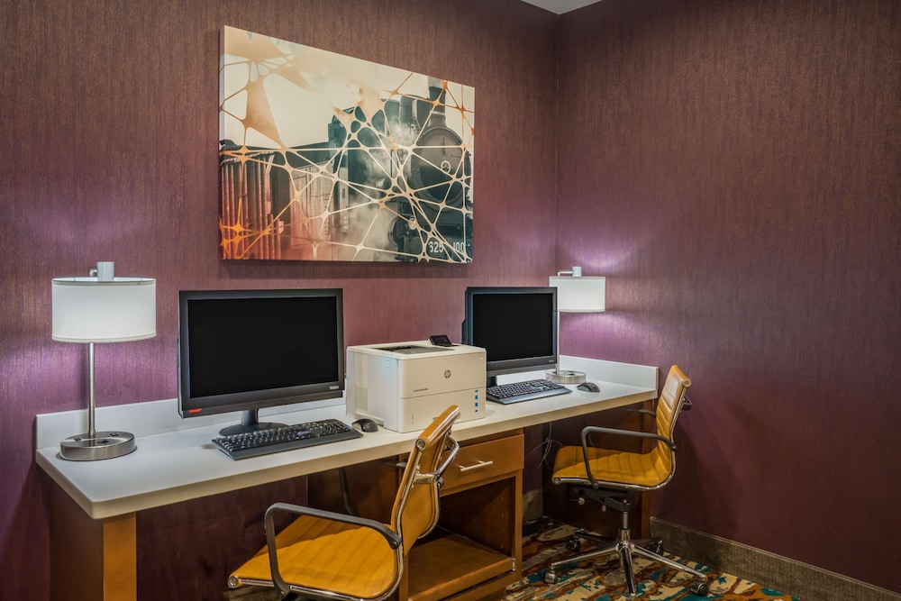 Hampton Inn Newport, TN 30/34