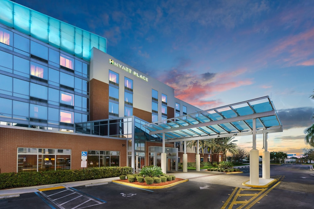 Hyatt Place Fort Lauderdale Airport - South & Cruise Port in DANIA BEACH - FL