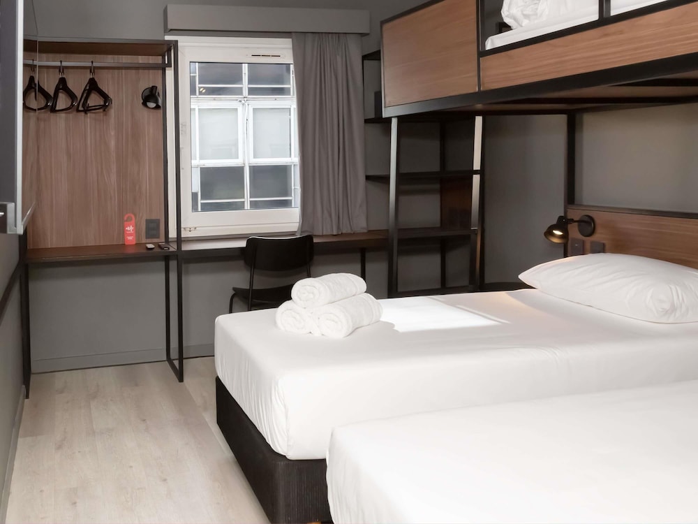 Ibis Buenos Aires Congreso 22/70