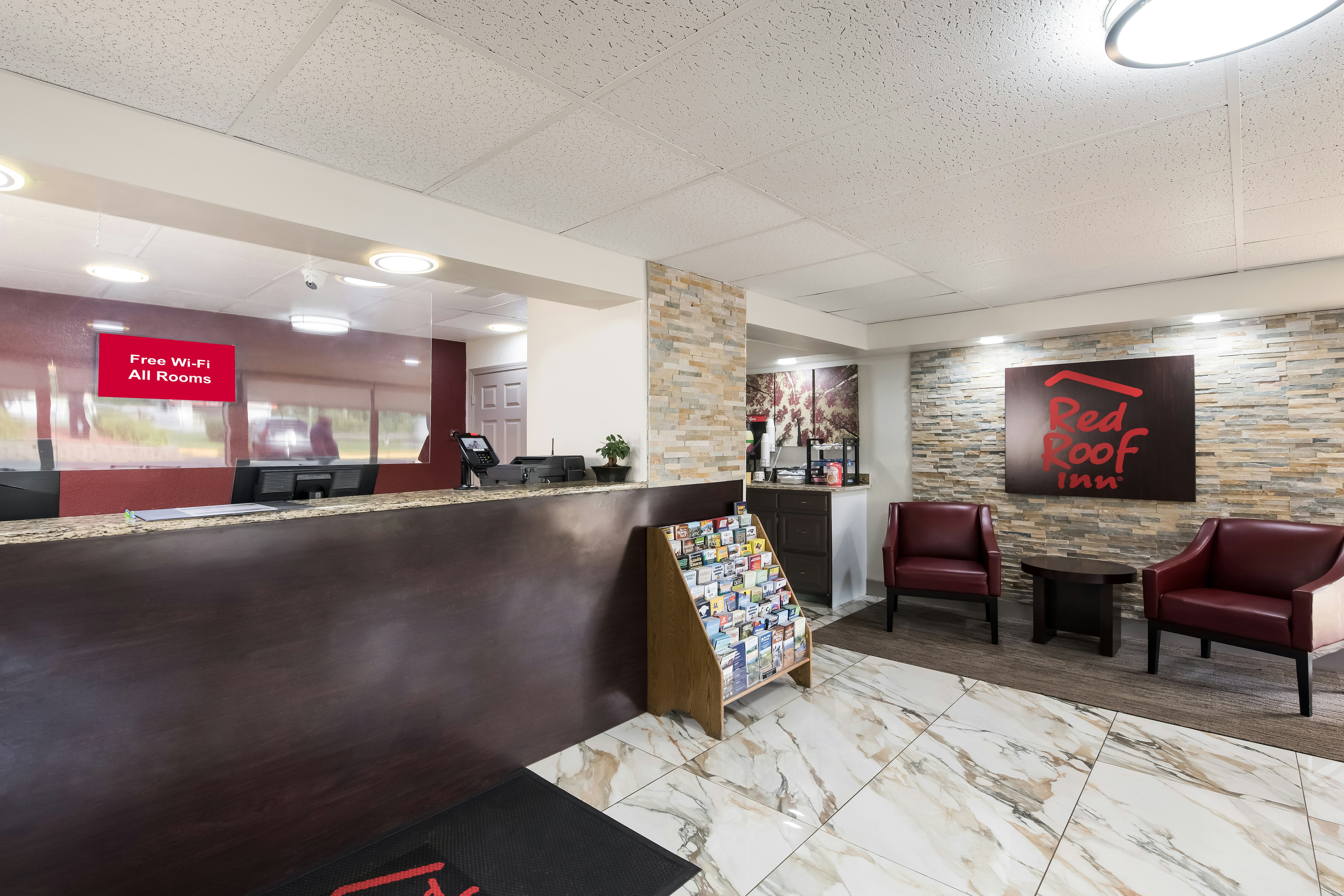 Red Roof Inn Lenoir 8/30