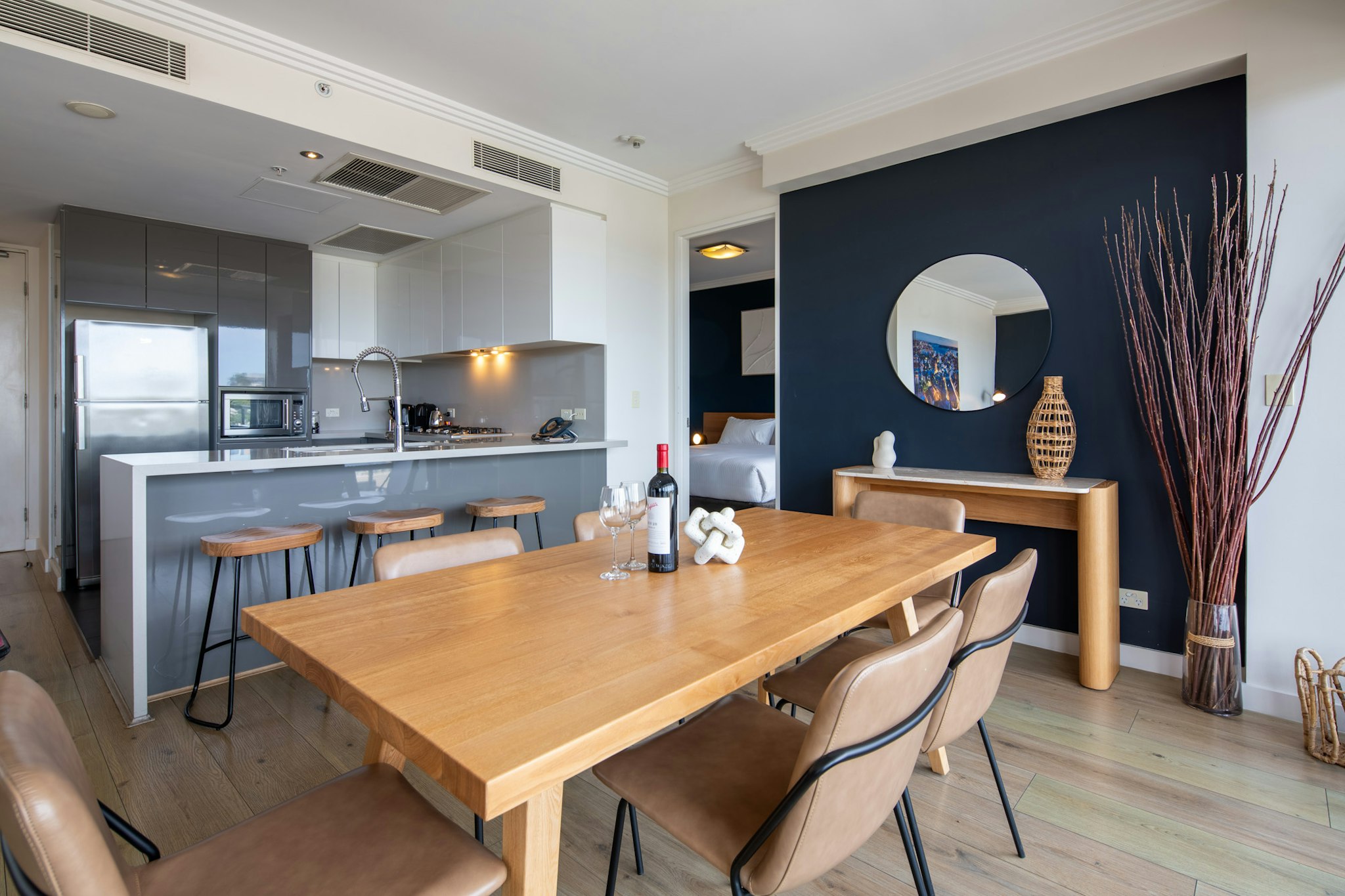 Zara Tower Serviced Apartments 60/78