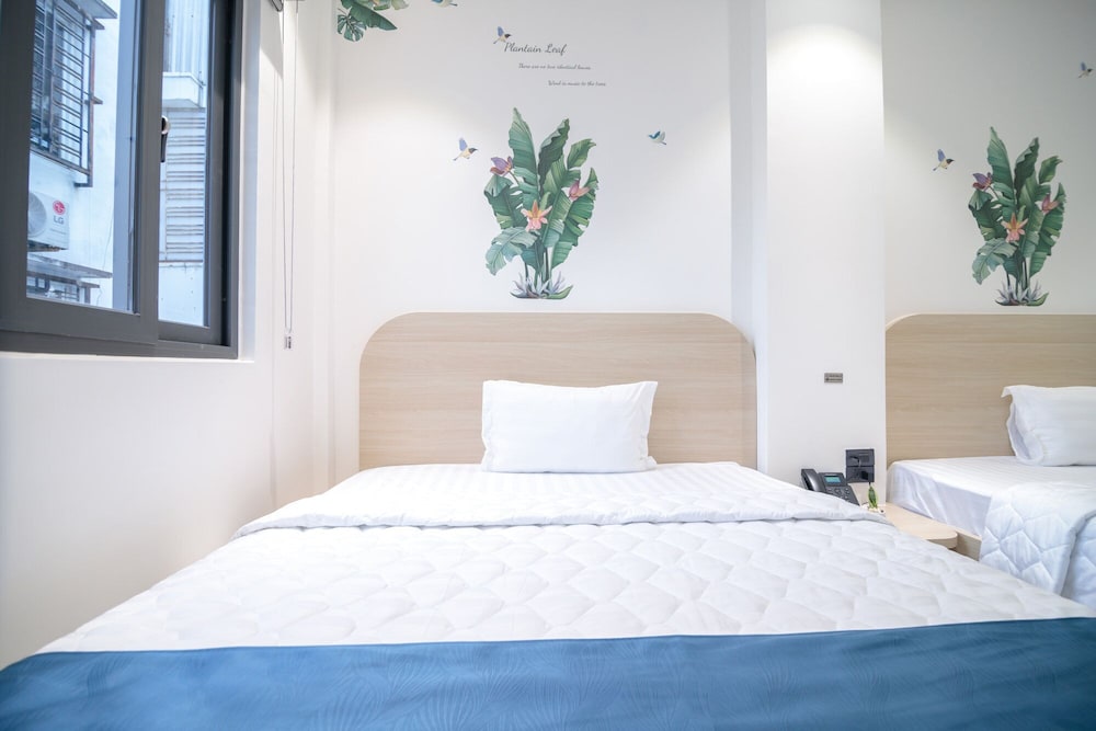 Bin Bin Hotel 16 - Near Bui Vien Walking Street 34/50