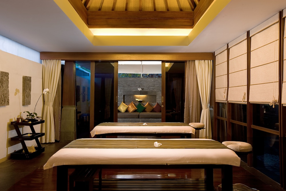 The Kayana Seminyak Bali 30/53