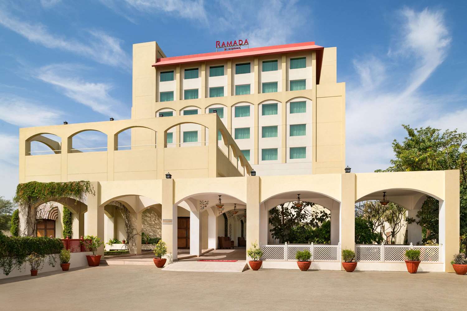 Ramada by Wyndham Jaipur Jaisinghpura 8/59