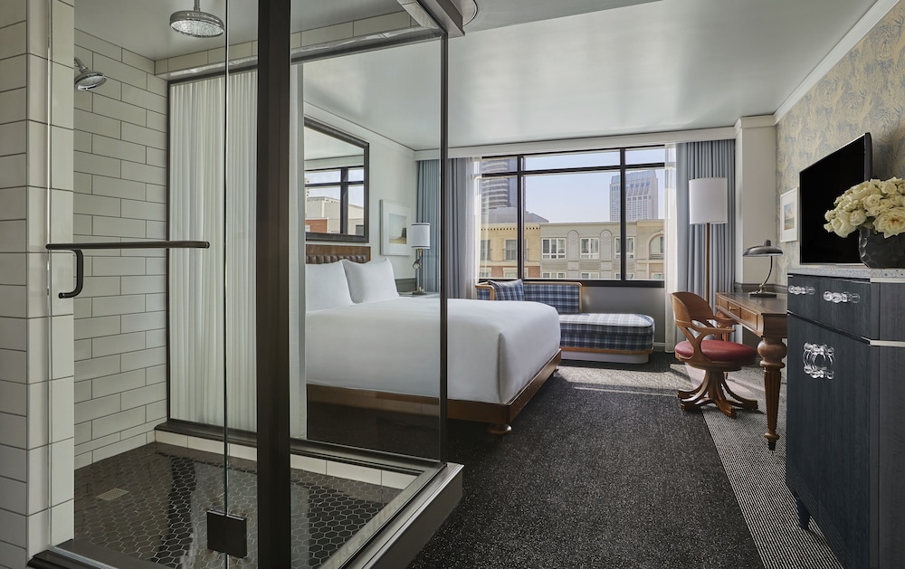 Pendry San Diego 35/70