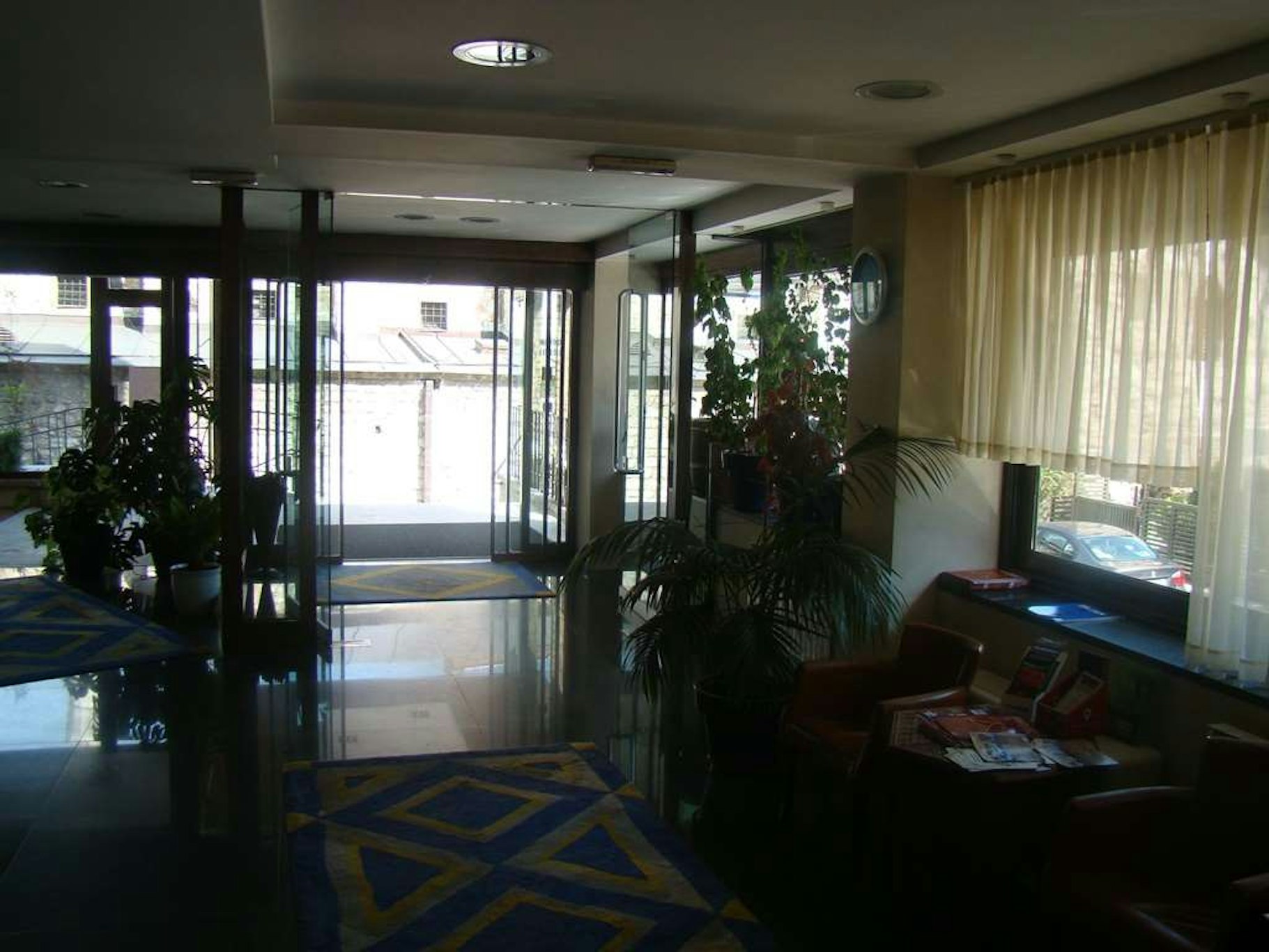 Hotel Art 38/58