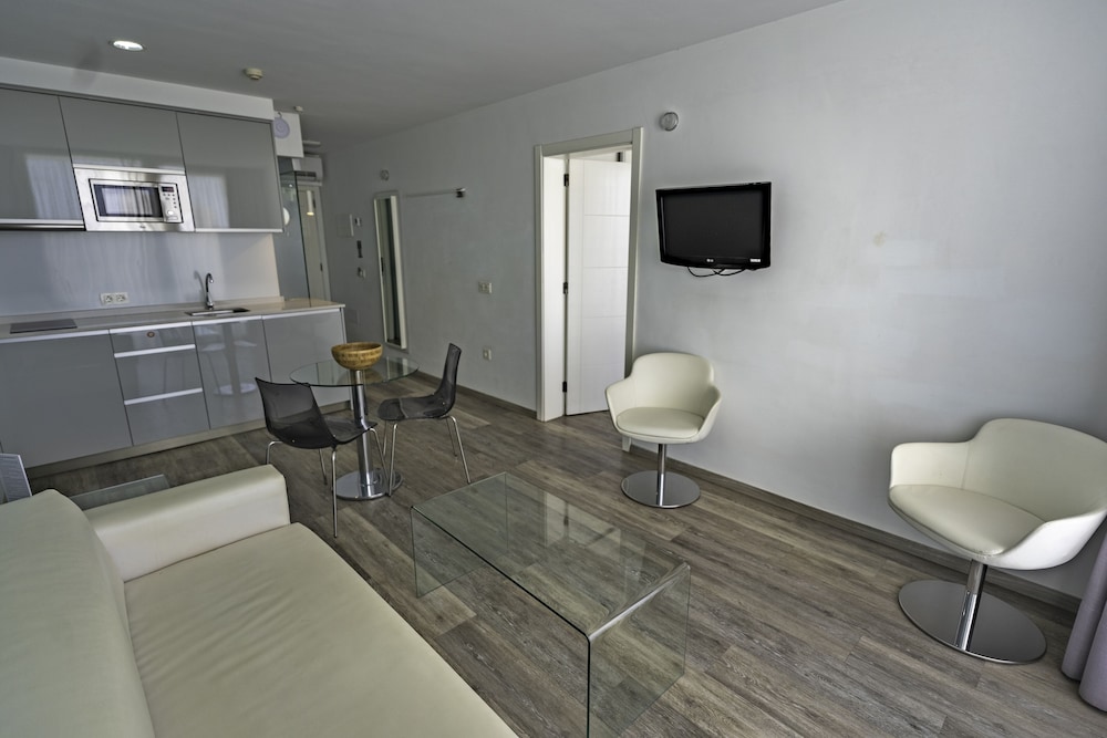 Coral Ocean View - Adults Only 40/50