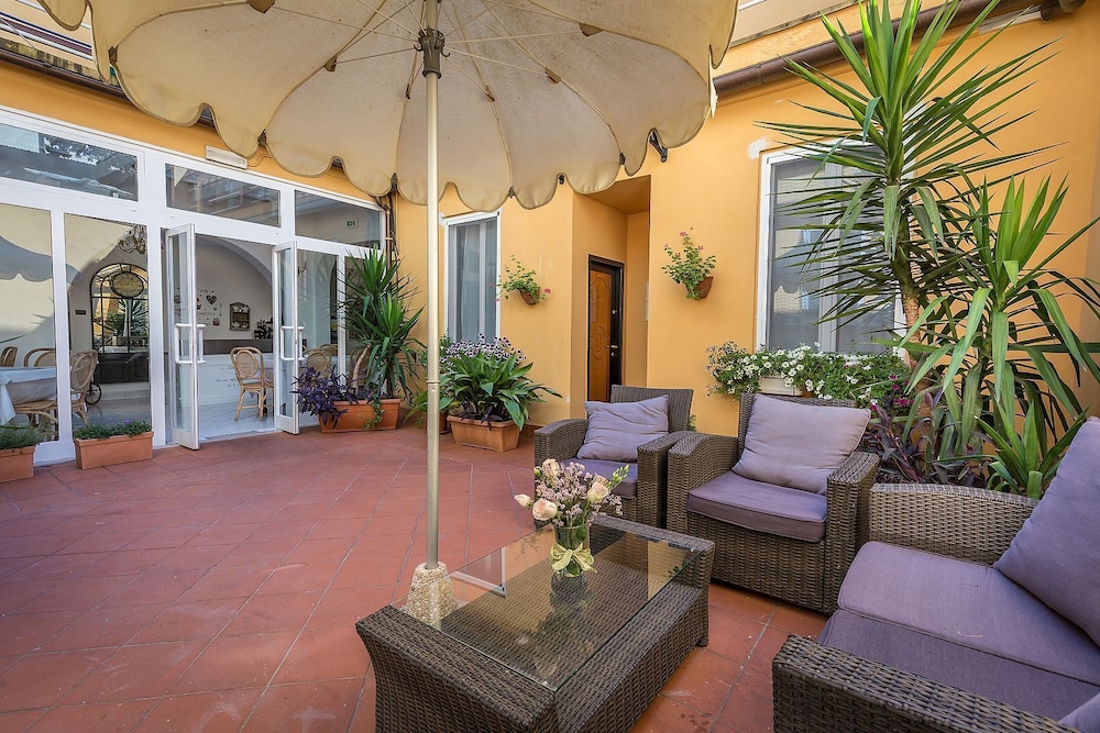 Hotel Veneto 39/60