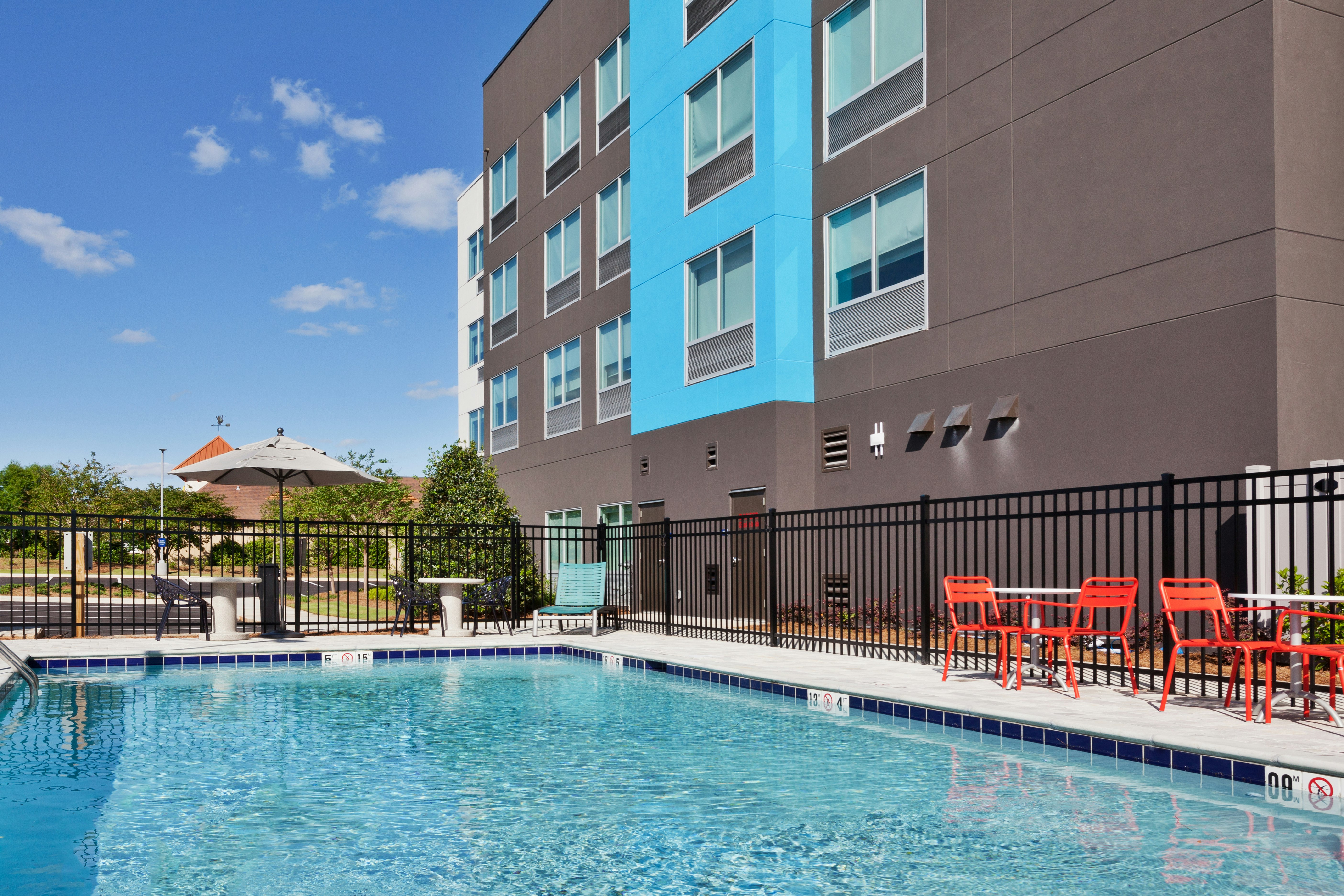 Tru by Hilton Prattville 6/53