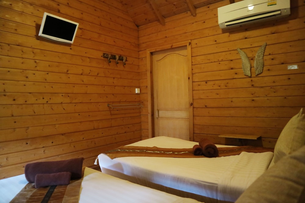 Loghome Boutique 31/71