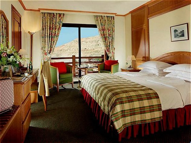 INTERCONTINENTAL MZAAR LEBANON MOUNTAIN 17/50