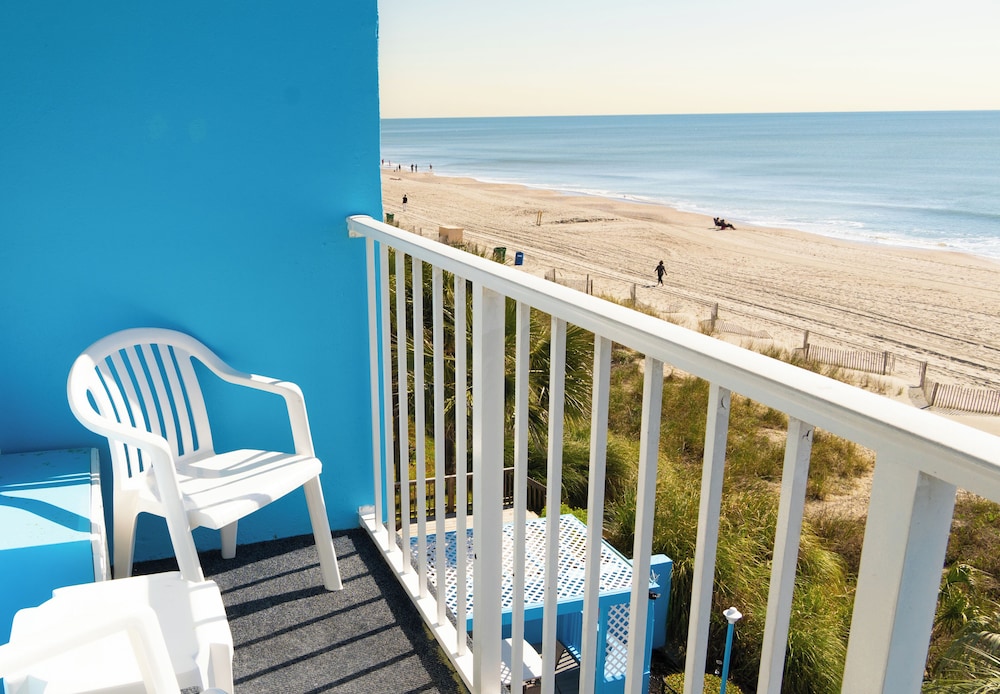 Beach Club At Montego Inn 60/66