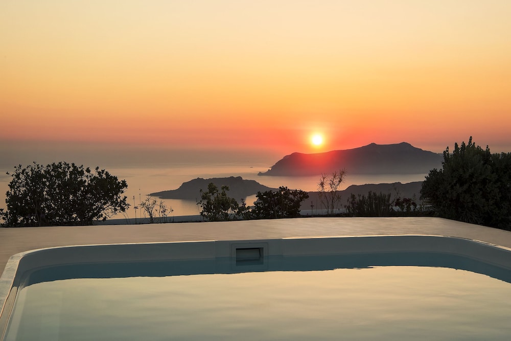 Ananda Retreat 15/24