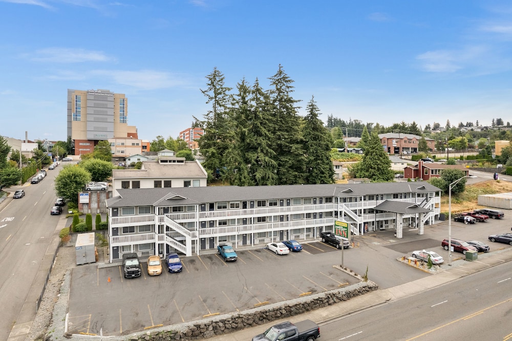Basecamp Puyallup a Travelodge by Wyndham 42/50