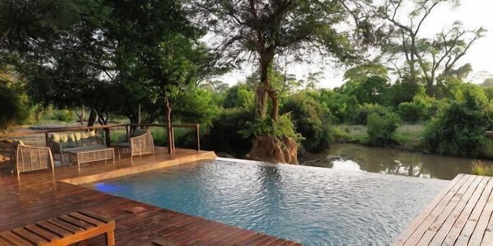 Elephant Valley Lodge 41/50