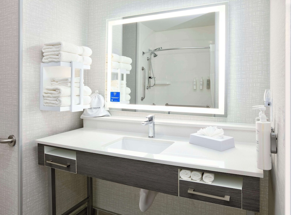 Hampton Inn & Suites Dalhart 22/27