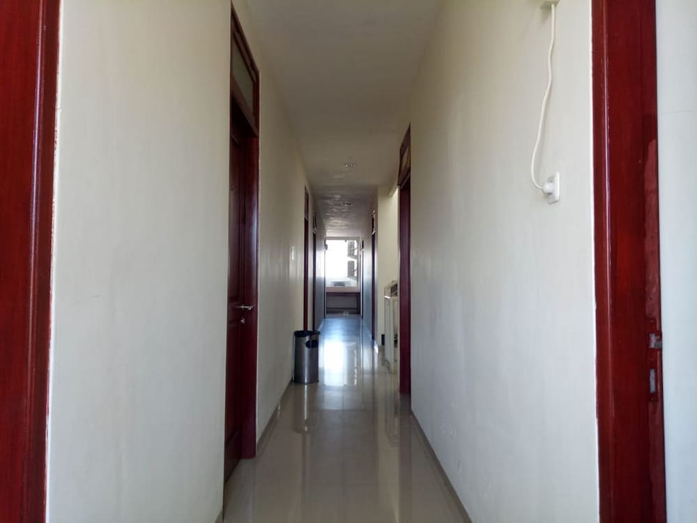 Reddoorz @ Raya Ngagel 2 25/35