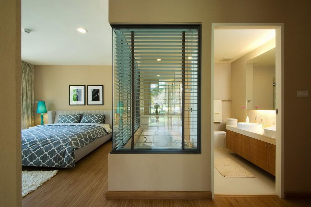 Palm Crescent Huahin Resort 15/45