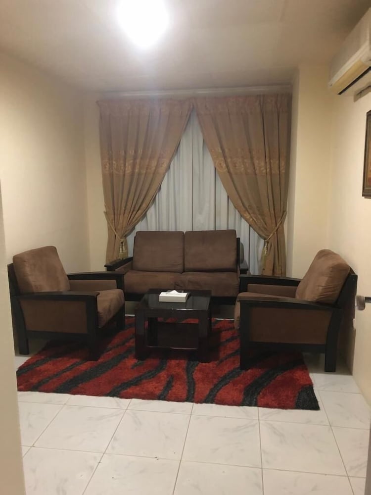 Julphar Hotel 28/42