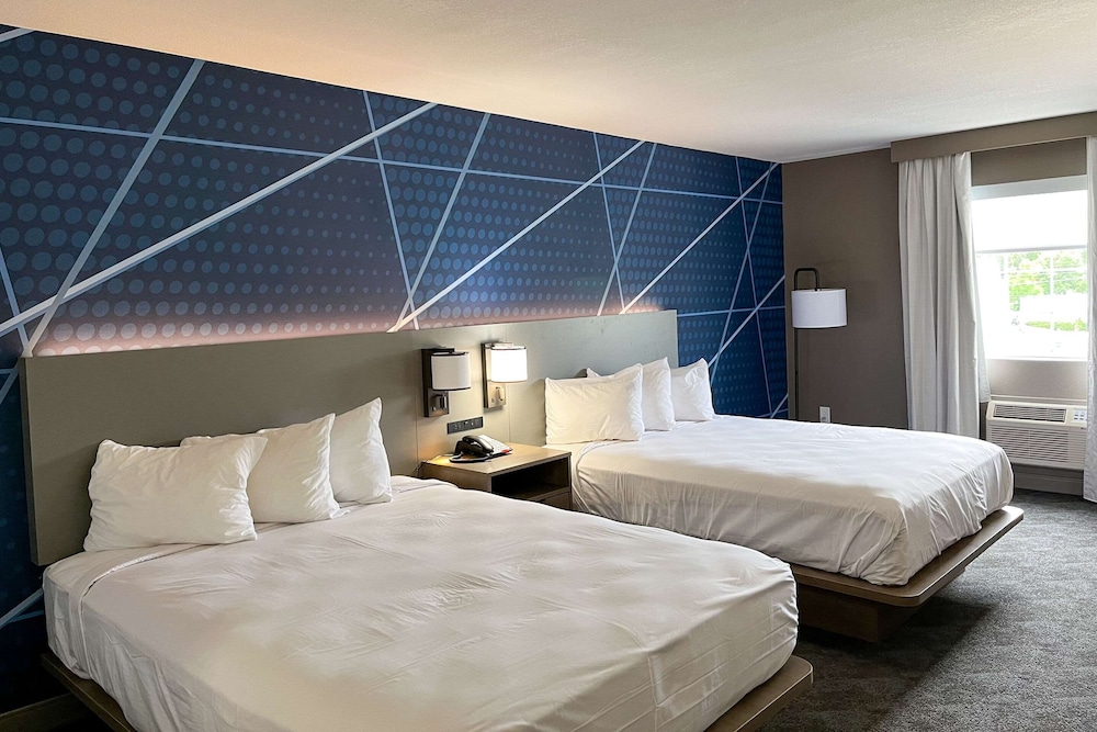 غرفة قياسية بسريرين كوين، Comfort Inn Pensacola Near NAS Corry Station 5/8