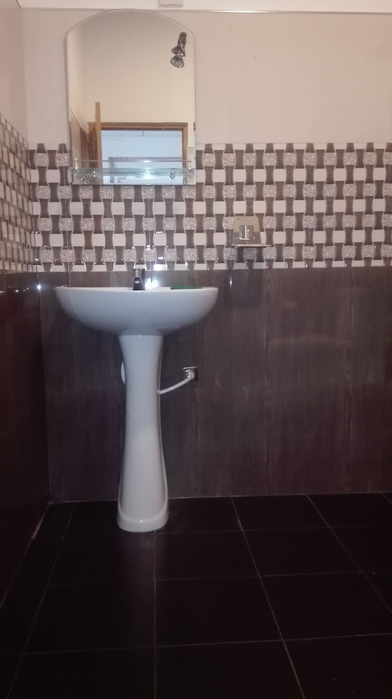 Ranmitha Villa 18/40