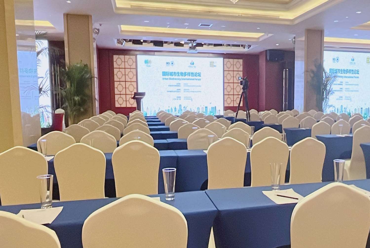 Howard Johnson by Wyndham Tropical Garden Plaza Kunming 18/21