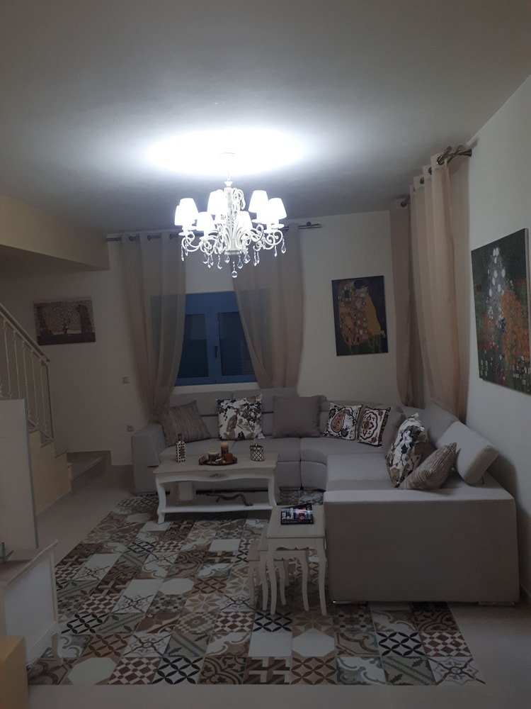 Luxury Retro Villas 32/54
