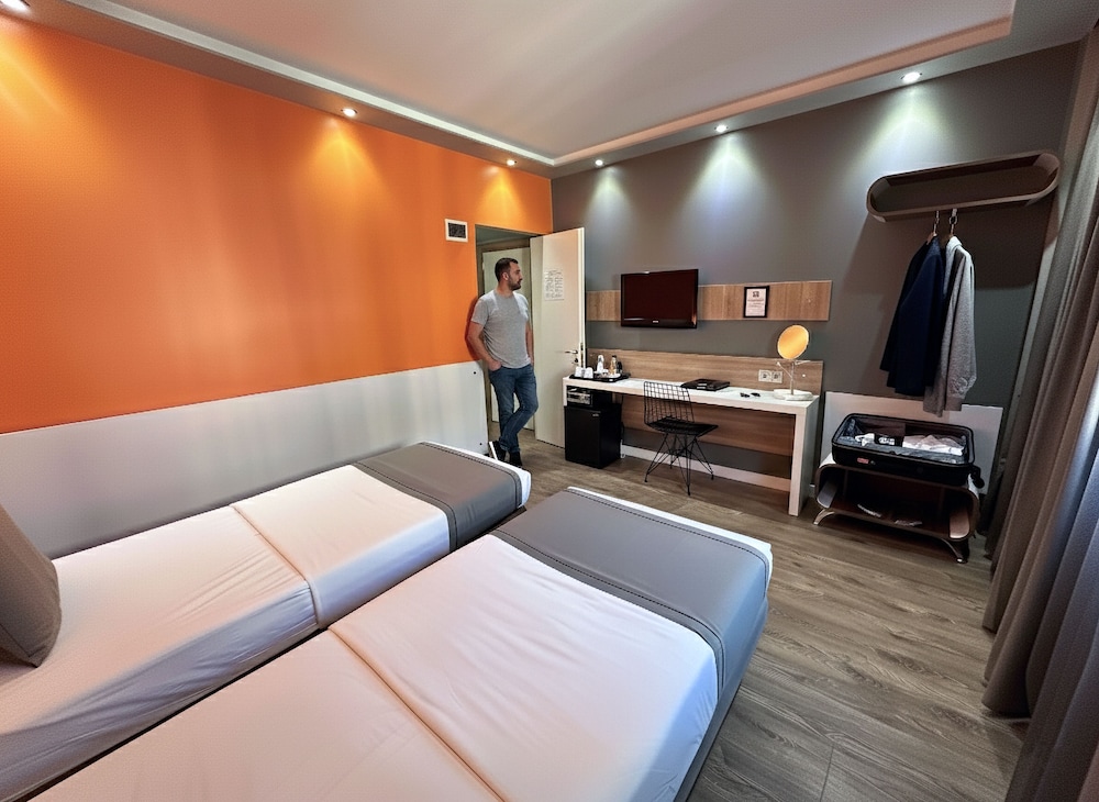 My Dora Hotel 13/50