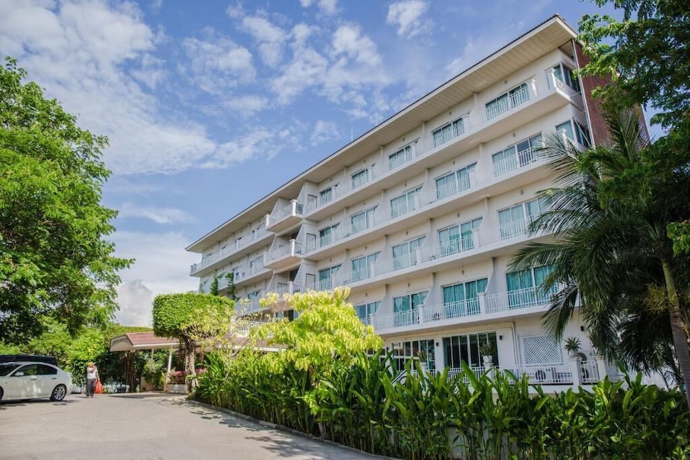 Rattana View Hotel 43/50