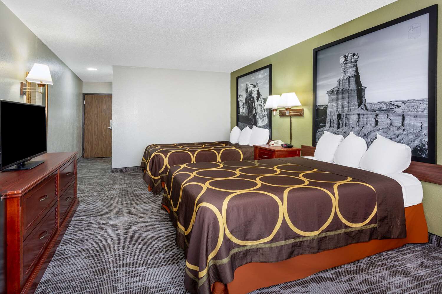 Super 8 By Wyndham Amarillo Central Tx 22/57
