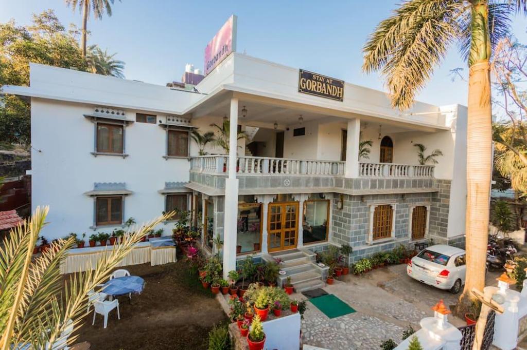Oyo 6549 Hotel Gorbandh 4/47