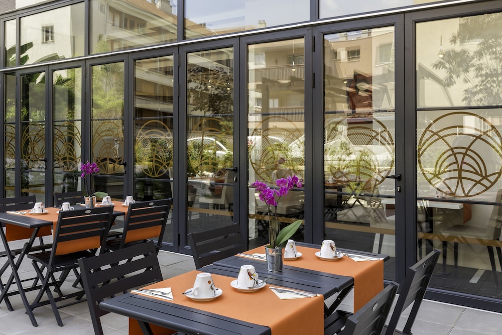 Best Western Hotel Journel Saint-Laurent-Du-Var 18/45