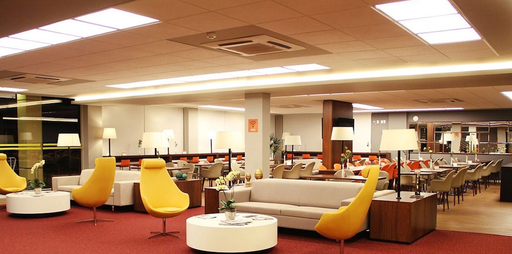 HOTEL 10 BLUMENAU 25/32