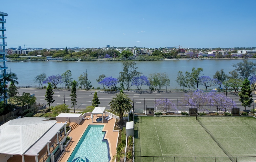 The Oasis Apartments 31/66