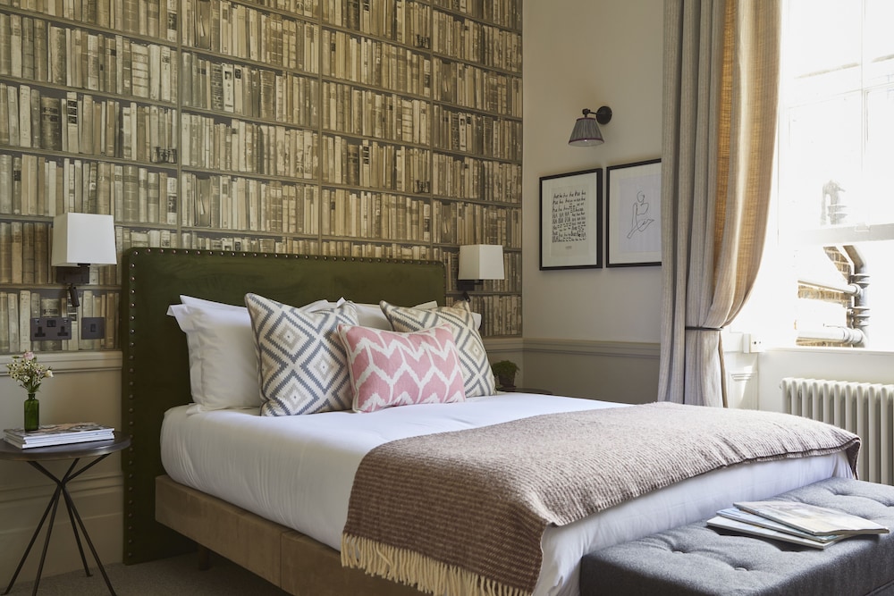 GENEROUS, DOUBLE BED