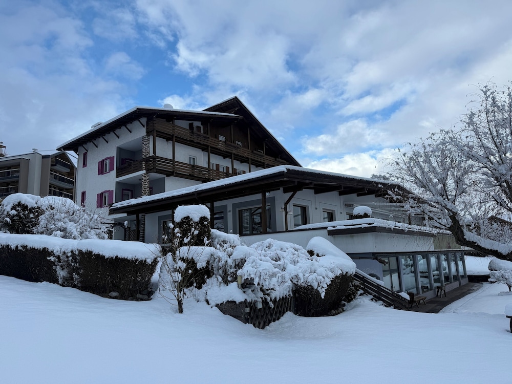 HOTEL LATEMAR photo1