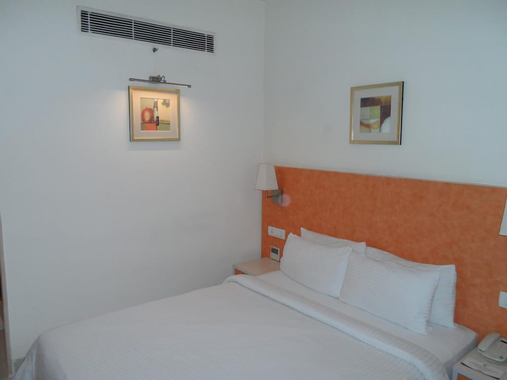 ADITYA HOMETEL 13/55
