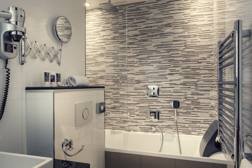 Mercure Paris Arc de Triomphe Wagram 13/46