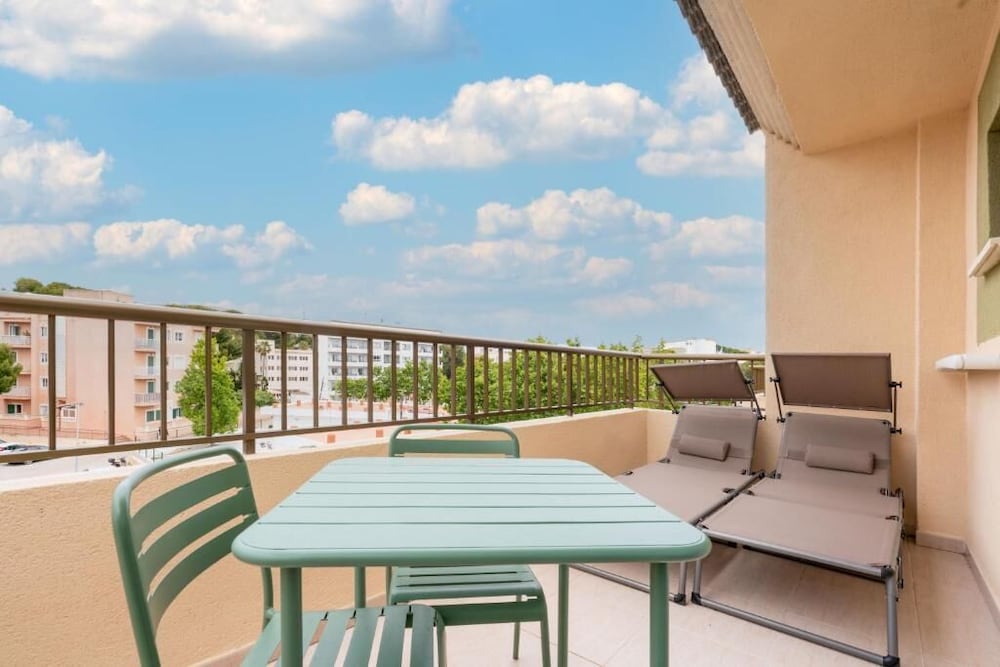 Guya Wave Hotel 47/59