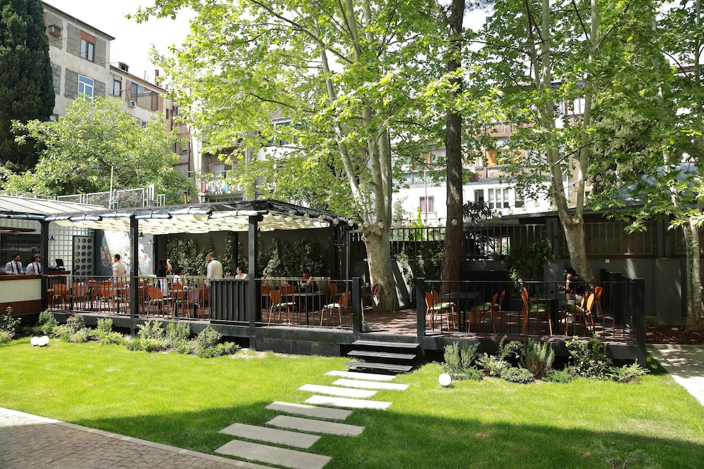 Hotel Twenties Tbilisi - Stay & Dine 59/65