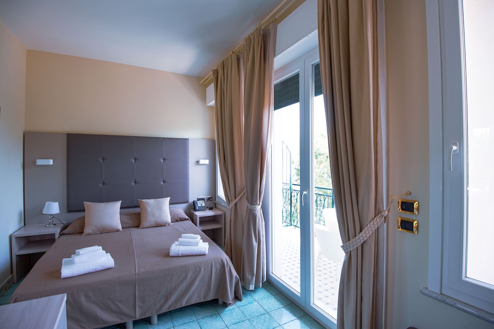 Hotel La Villa Degli Argentieri 8/62
