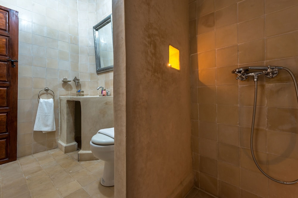 Riad La Gazelle Du Sud 40/50