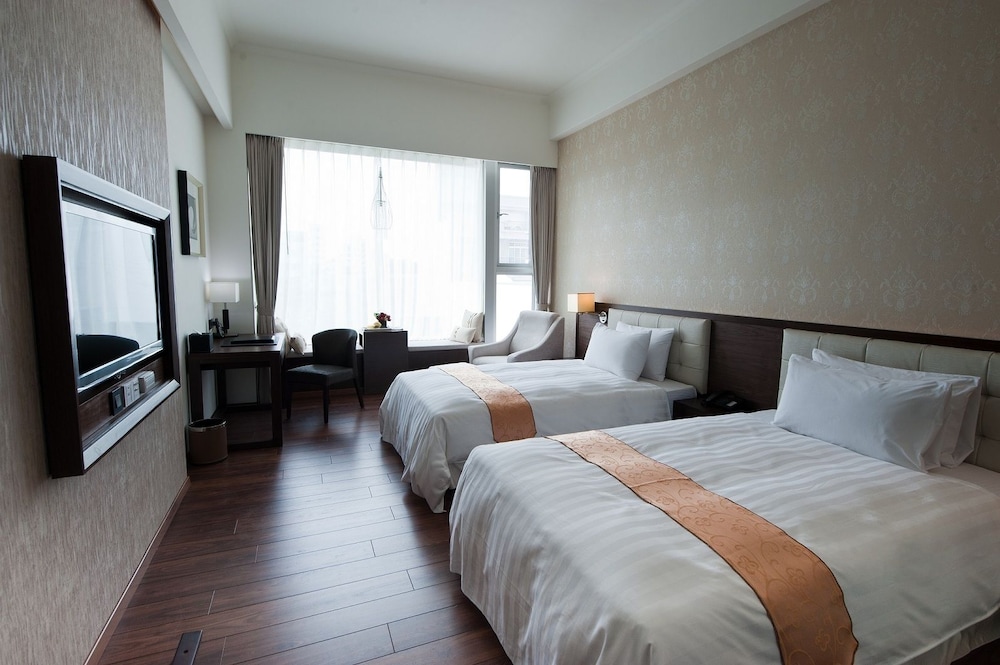 Yuh Tong Hotel 3/21